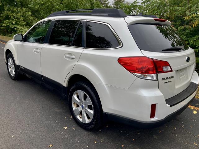 2010 subaru outback 2.5 i premium