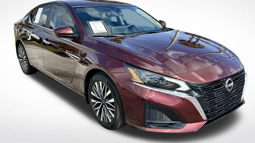 2023 nissan altima 2.5 sv