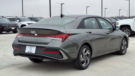 2025 Hyundai Elantra
