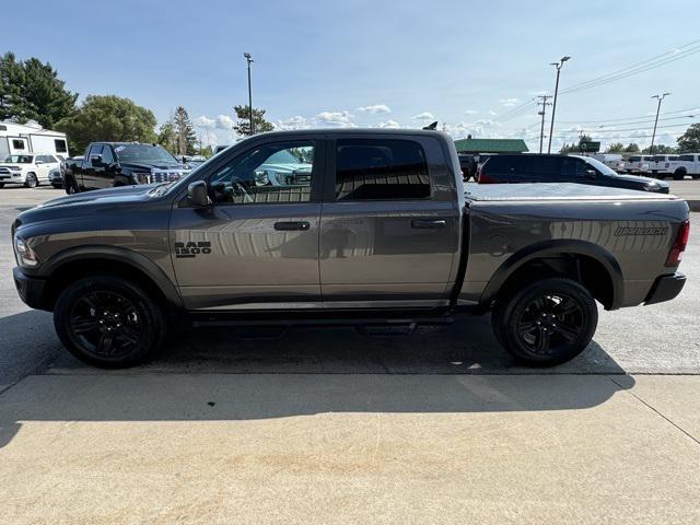 2022 ram 1500 classic warlock crew cab 4x4 5'7' box