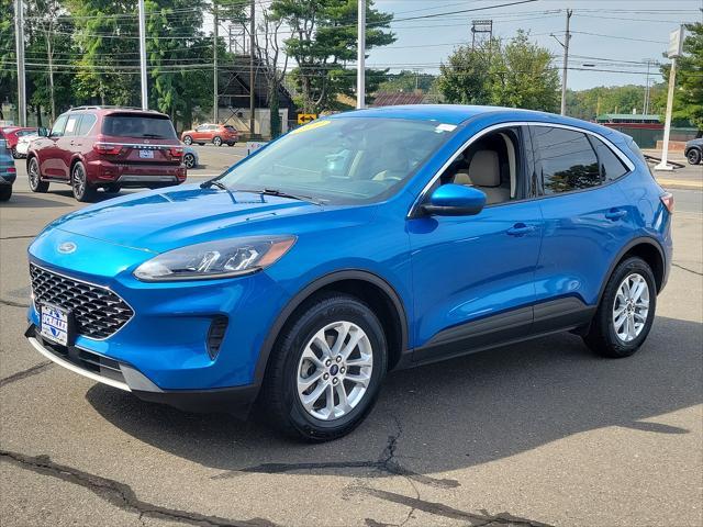 2020 ford escape se