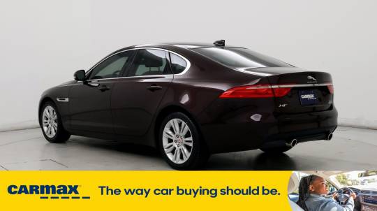 2017 Jaguar XF