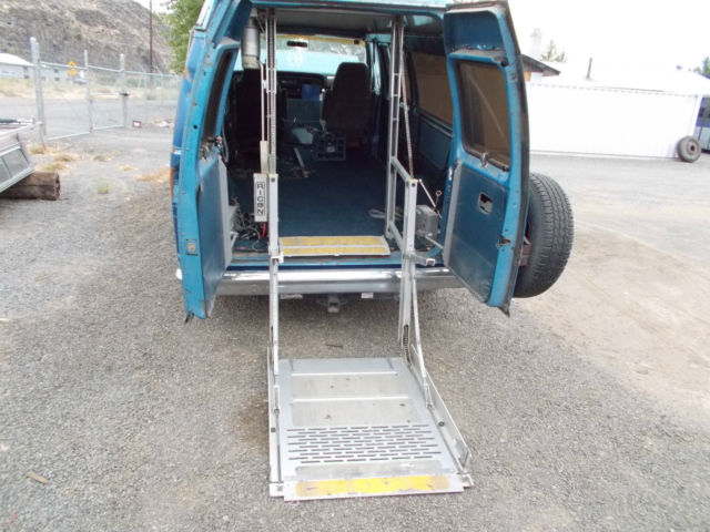 1977 ford e150 wheelchair window van priced right
