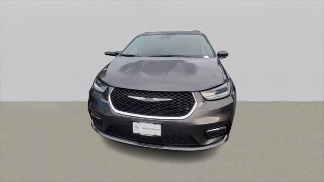 2022 chrysler pacifica touring l