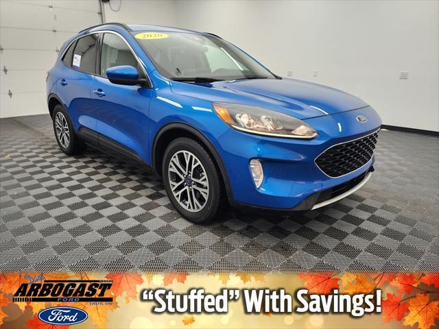 2020 ford escape sel