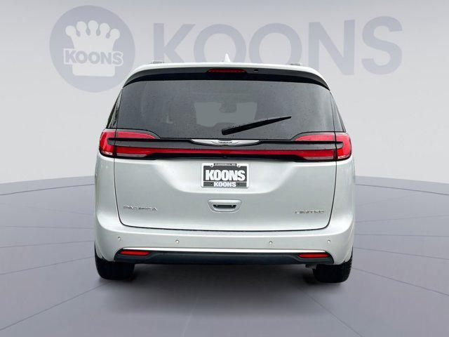 2022 chrysler pacifica limited