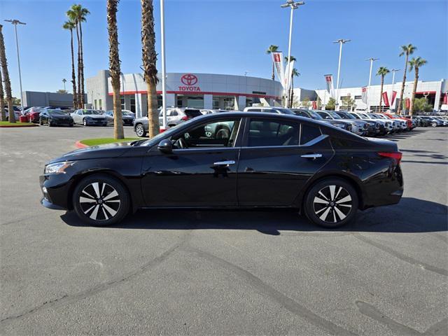 2021 nissan altima 2.5 sv