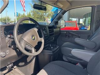 2022 Chevrolet Express 2500