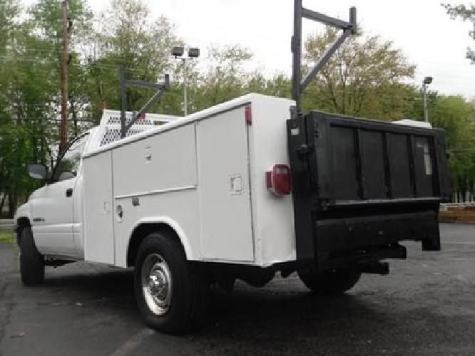 2001 dodge ram 2500 reading body liftgate ladder rack 50k miles in huntingdon valley, pa