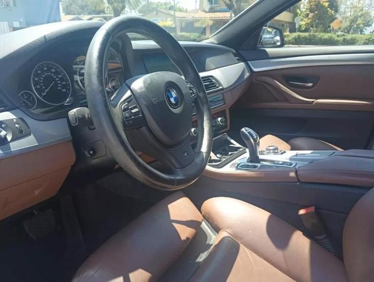 2011 bmw 5 series