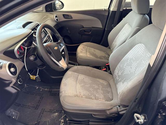 2020 chevrolet sonic lt