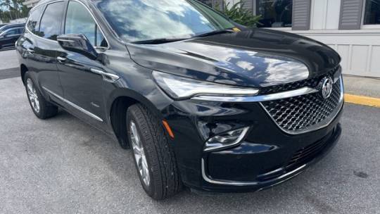 2022 buick enclave avenir