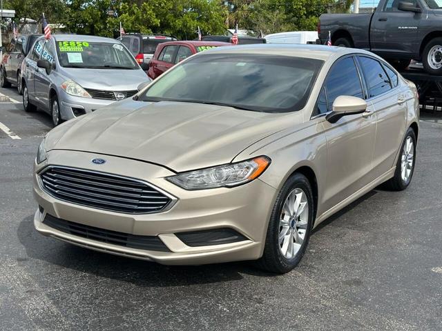 2017 ford fusion se