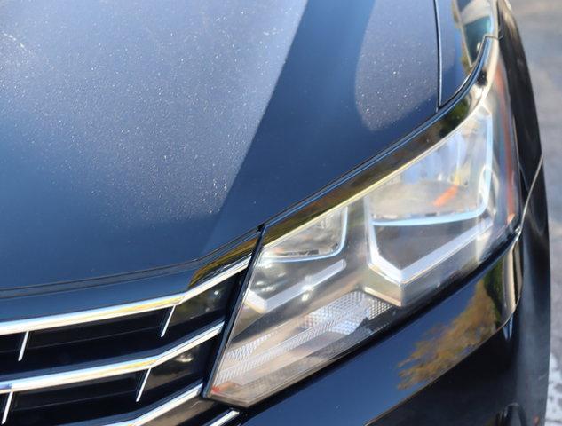 2018 volkswagen passat 2.0t se