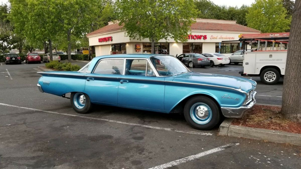 1960 ford fairlane 500 new paint new interior chrome 352 motor runs great