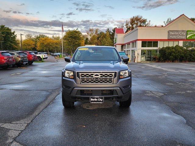 2023 nissan frontier sv