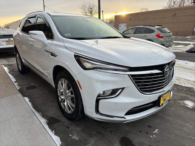 2023 buick enclave essence awd
