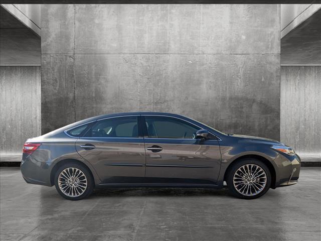 2016 toyota avalon limited
