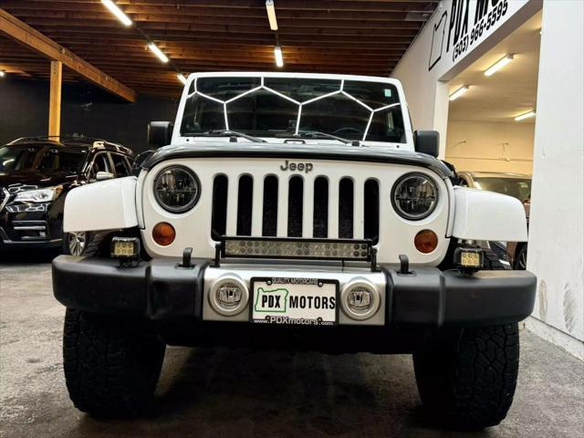 2011 jeep wrangler unlimited sahara