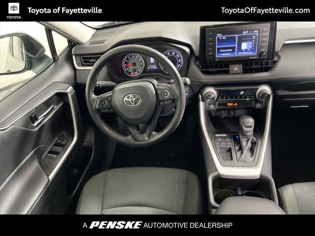 2022 toyota rav4 xle