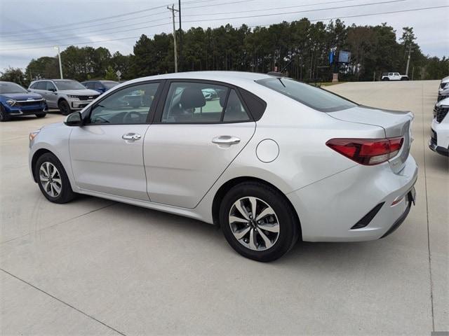 2023 kia rio s