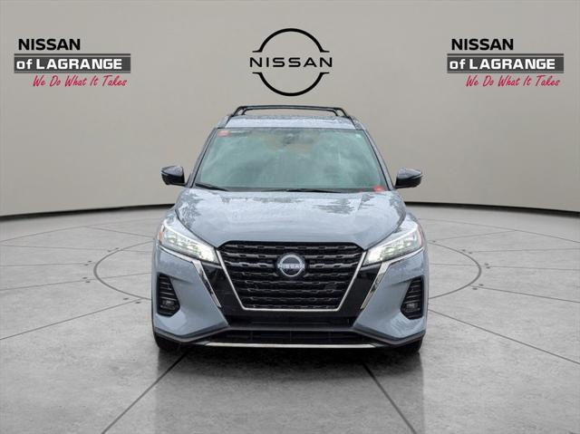 2023 nissan kicks sr