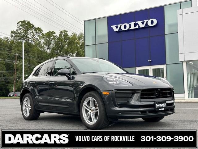 2022 porsche macan base