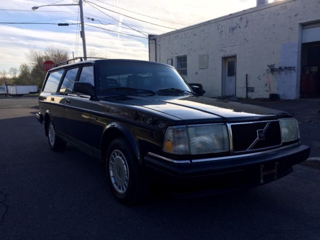 1992 volvo 240 wagon 137k clean fully reconditioned