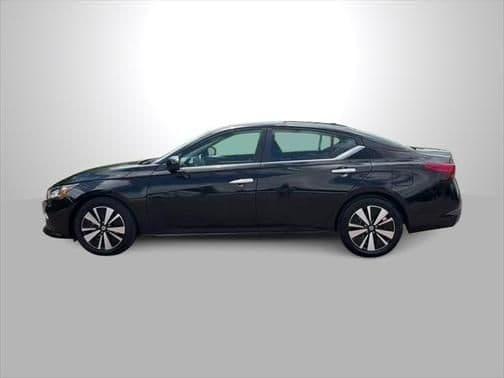 2022 nissan altima 2.5 sv in savannah, tennessee