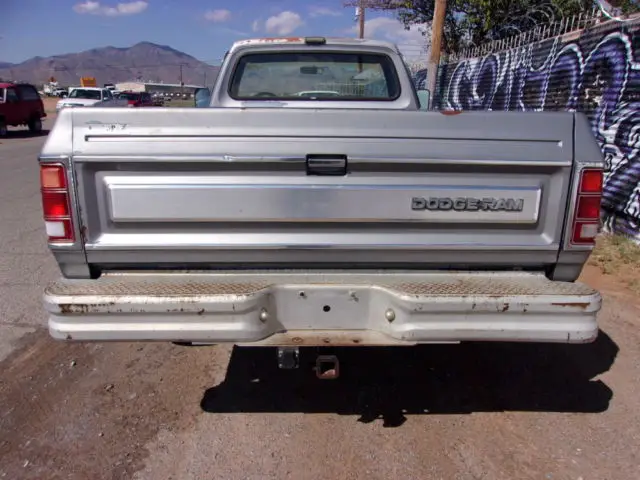 1986 dodge d-250 power ram 4x4 pickup truck 3/4 ton very nice dry no rust !