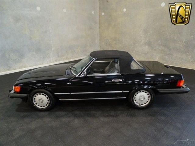 1989 2 dr convertible used 5.6l v8 16v automatic rwd