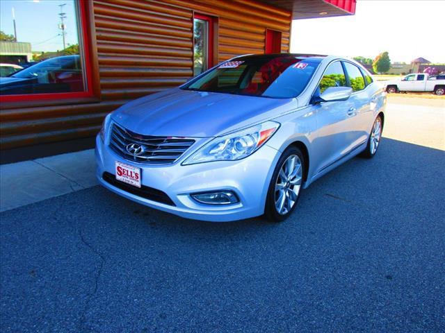 2013 hyundai azera base