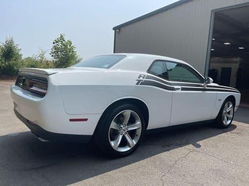 2017 dodge challenger in secaucus, new jersey