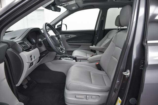 2020 honda pilot touring 8-passenger