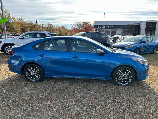 2022 kia forte gt-line