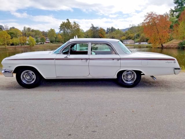 1962 chevrolet impala sedan 4-door