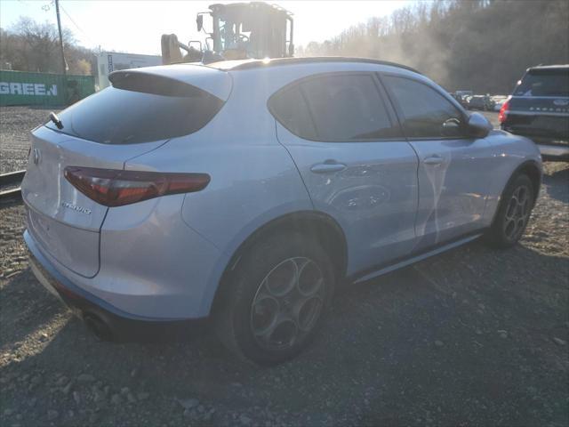2022 alfa romeo stelvio ti