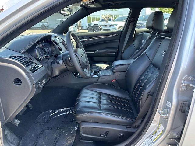 2023 chrysler 300 s
