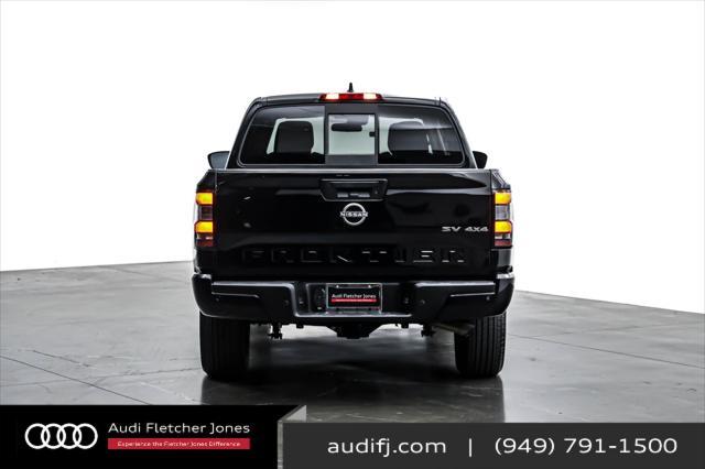 2022 nissan frontier sv