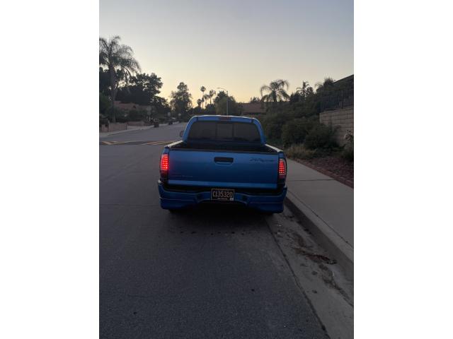 2005 toyota tacoma x-runner access cab