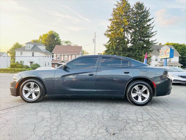 2016 dodge charger sxt