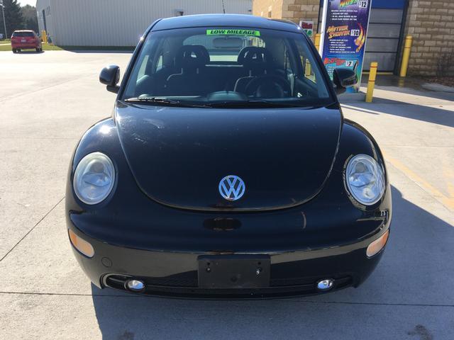 2000 volkswagen new beetle in manitowoc, wisconsin