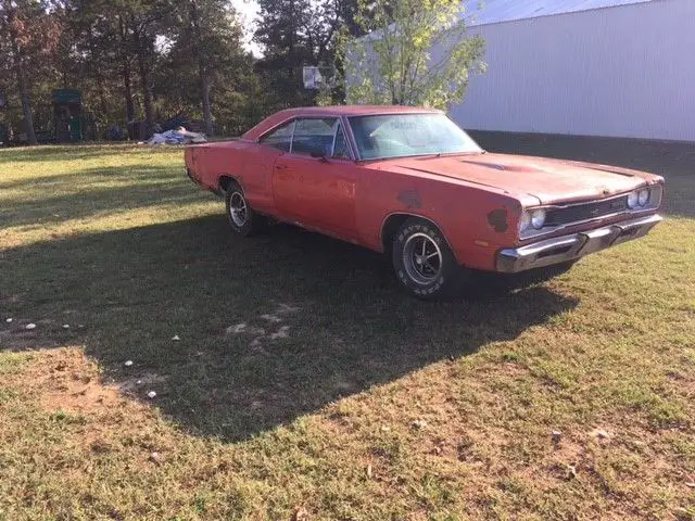 1969 dodge coronet r/t 440 magnum automatic buckets console red with black int