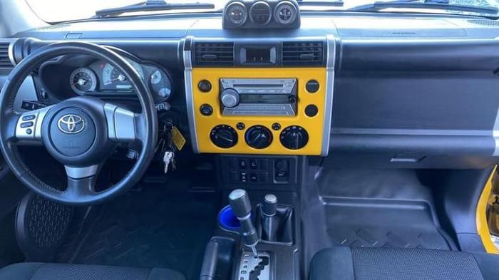 2007 toyota fj cruiser base 4dr 4x4 in east windsor, connecticut