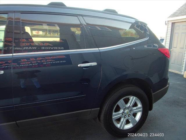 2012 chevrolet traverse lt