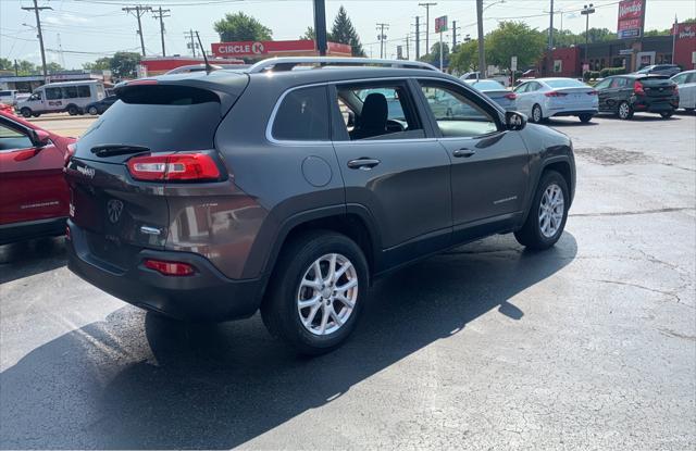 2016 jeep cherokee latitude