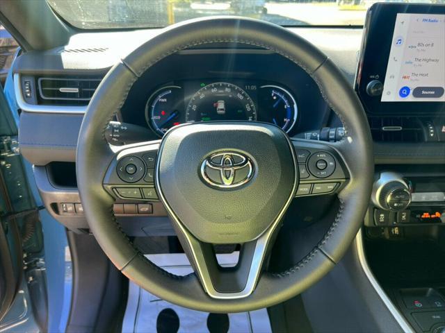 2023 toyota rav4 hybrid se