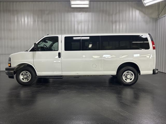 2020 chevrolet express 3500 rwd 3500 extended wheelbase lt