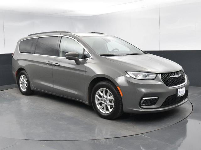 2022 chrysler pacifica touring-l