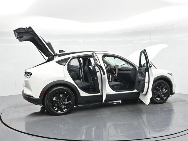 2024 ford mustang mach-e select